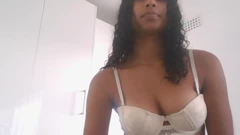 Snapshot of indanbella19 chatting on 20, 6, 2026 indanbella19 online show from 20, 6, 2026