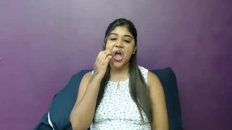 Snapshot of indian_rimmelx chatting on 17, 1, 2025 Melz online show from 17, 1, 2025
