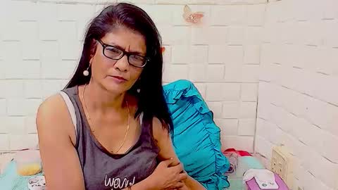 Femiez online show from 1, 4, 2026