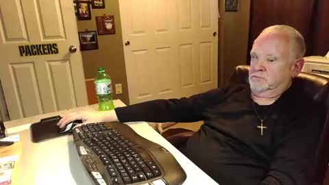 Papa online show from 11, 11, 2025