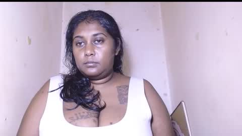 Snapshot of indiancoco chatting on 1, 2, 2026 candice online show from 1, 2, 2026