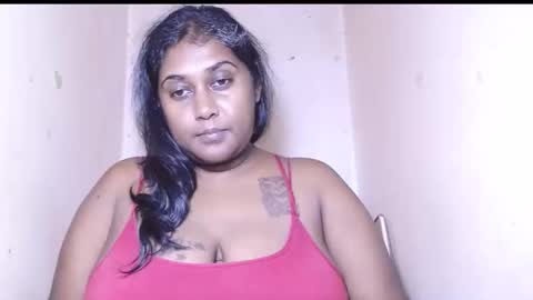 Snapshot of indiancoco chatting on 4, 3, 2026 candice online show from 4, 3, 2026