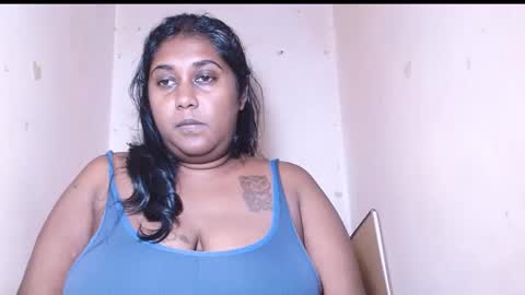 Snapshot of indiancoco chatting on 18, 4, 2026 candice online show from 18, 4, 2026