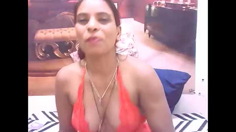 Snapshot of indiansexyass4u2luv chatting on 18, 2, 2025 indiansexyass4u2luv online show from 18, 2, 2025