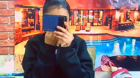 Snapshot of indiansexybutt4u2luv chatting on 15, 6, 2026 indiansexybutt4u2luv online show from 15, 6, 2026