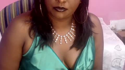 Snapshot of indiansin22 chatting on 19, 6, 2026 indiansin22 online show from 19, 6, 2026