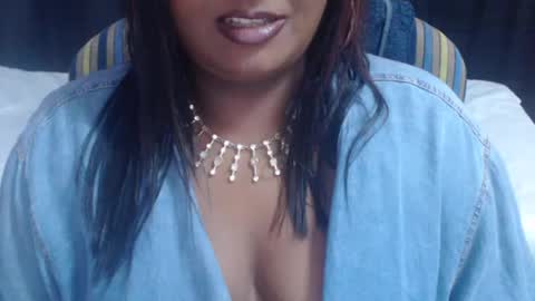Snapshot of indiansin22 chatting on 5, 8, 2026 indiansin22 online show from 5, 8, 2026