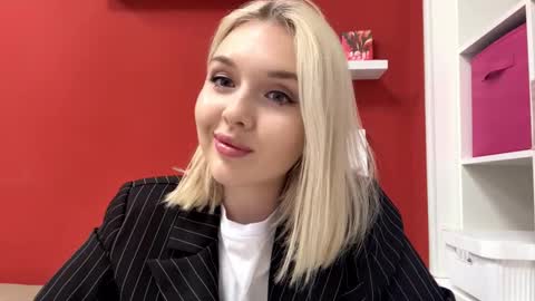 indiesimmons online show from 17, 3, 2026