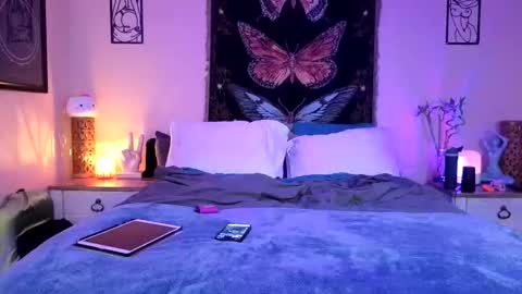 Snapshot of indigobay chatting on 9, 6, 2026 Indigo Bay online show from 9, 6, 2026