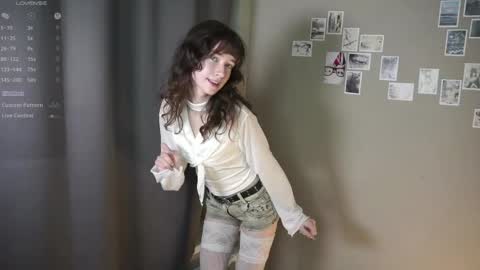 Snapshot of indiramcclamroch chatting on 9, 5, 2026 My name Nancy online show from 9, 5, 2026