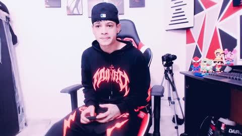 Snapshot of indomitablebeast chatting on 18, 1, 2025 matias online show from 18, 1, 2025