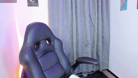 Snapshot of indra_cam chatting on 27, 6, 2026 Diana online show from 27, 6, 2026