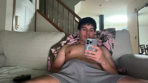 Snapshot of infamouslucas chatting on 16, 10, 2025 Lucas online show from 16, 10, 2025