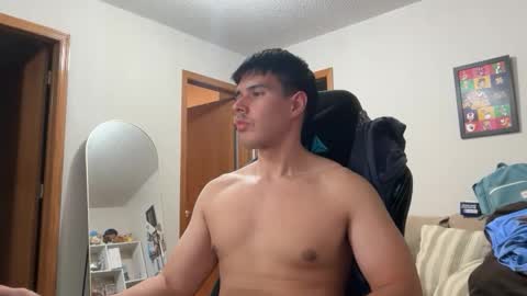 Snapshot of infamouslucas chatting on 12, 11, 2025 Lucas online show from 12, 11, 2025