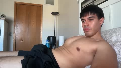 Snapshot of infamouslucas chatting on 18, 11, 2025 Lucas online show from 18, 11, 2025