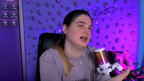 Snapshot of inga_gree chatting on 9, 1, 2026 inga_gree online show from 9, 1, 2026