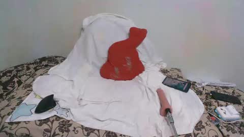 Snapshot of ink_bella chatting on 4, 12, 2024 ink bella online show from 4, 12, 2024