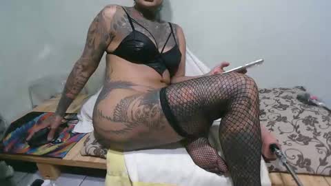 Snapshot of ink_bella chatting on 24, 2, 2026 ink bella online show from 24, 2, 2026