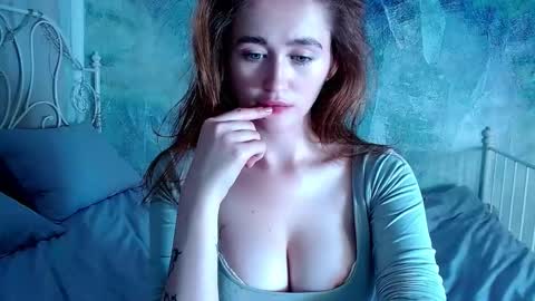 Lina online show from 26, 9, 2025