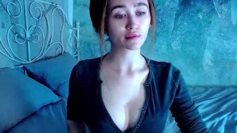 Lina online show from 30, 10, 2025