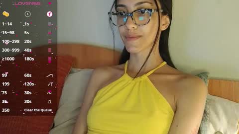 Laroa online show from 27, 1, 2025