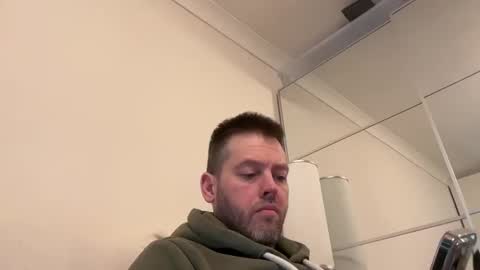 InterestedHun online show from 25, 1, 2025