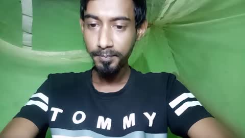 interne8famous online show from 16, 1, 2026