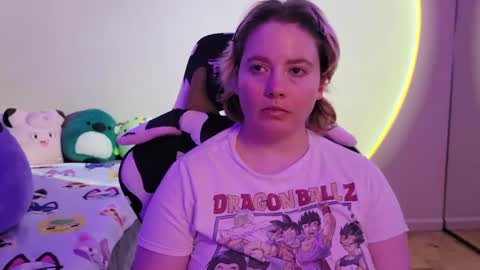 Faye online show from 24, 12, 2024