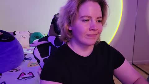 Faye online show from 20, 1, 2025