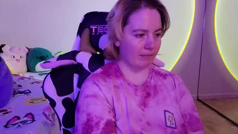 Faye online show from 21, 1, 2025