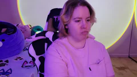 Faye online show from 27, 2, 2025