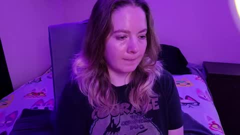 Faye online show from 7, 3, 2026