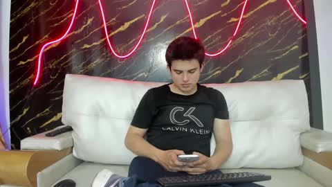 invincible200 online show from 17, 9, 2025