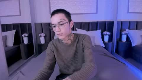 ionarne online show from 8, 11, 2025