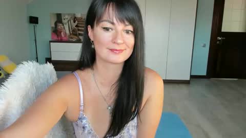 Snapshot of iracherrynow chatting on 26, 10, 2025 iracherrynow online show from 26, 10, 2025