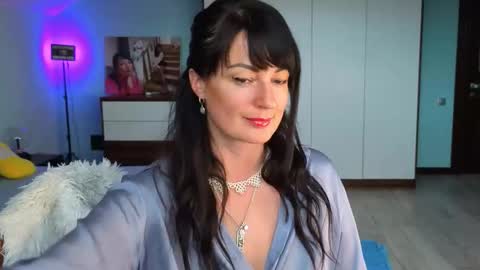 Snapshot of iracherrynow chatting on 10, 11, 2025 iracherrynow online show from 10, 11, 2025