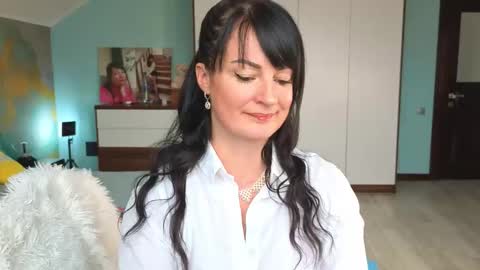 Snapshot of iracherrynow chatting on 20, 11, 2025 iracherrynow online show from 20, 11, 2025