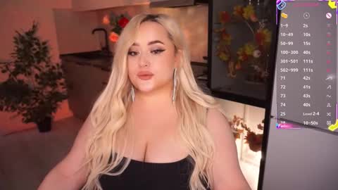 Snapshot of irena_barr18 chatting on 19, 11, 2025 Irena Barr online show from 19, 11, 2025