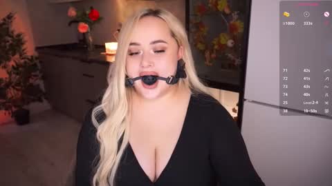 Snapshot of irena_barr18 chatting on 23, 11, 2025 Irena Barr online show from 23, 11, 2025