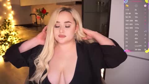 Snapshot of irena_barr18 chatting on 17, 12, 2025 Irena Barr online show from 17, 12, 2025