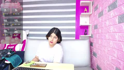 Snapshot of irene_16 chatting on 18, 1, 2025 IRENE online show from 18, 1, 2025