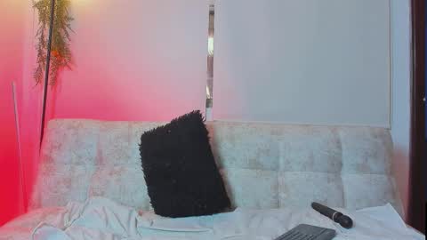    online show from 14, 3, 2026