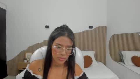 Snapshot of iris8_ chatting on 20, 4, 2026 iris8_ online show from 20, 4, 2026