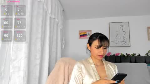 Snapshot of iris_evans__ chatting on 6, 8, 2026 iris online show from 6, 8, 2026