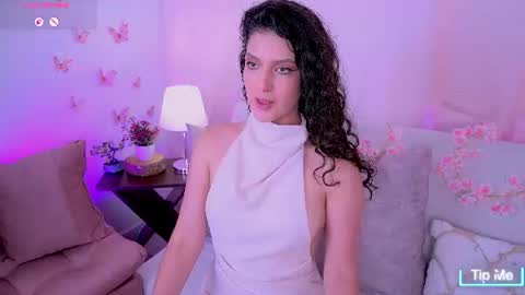 Snapshot of iris_laurent chatting on 14, 7, 2026 Maia Glow online show from 14, 7, 2026