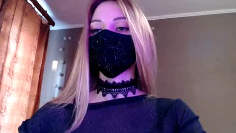 Lily online show from 5, 3, 2026