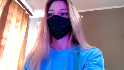 Lily online show from 18, 4, 2026