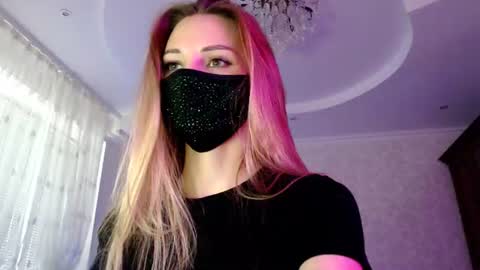 Snapshot of iris_lave chatting on 13, 6, 2026 Lily online show from 13, 6, 2026