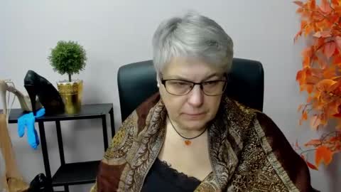 I R I S online show from 31, 12, 2024