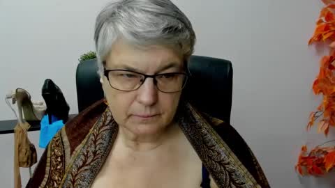 I R I S online show from 22, 1, 2025